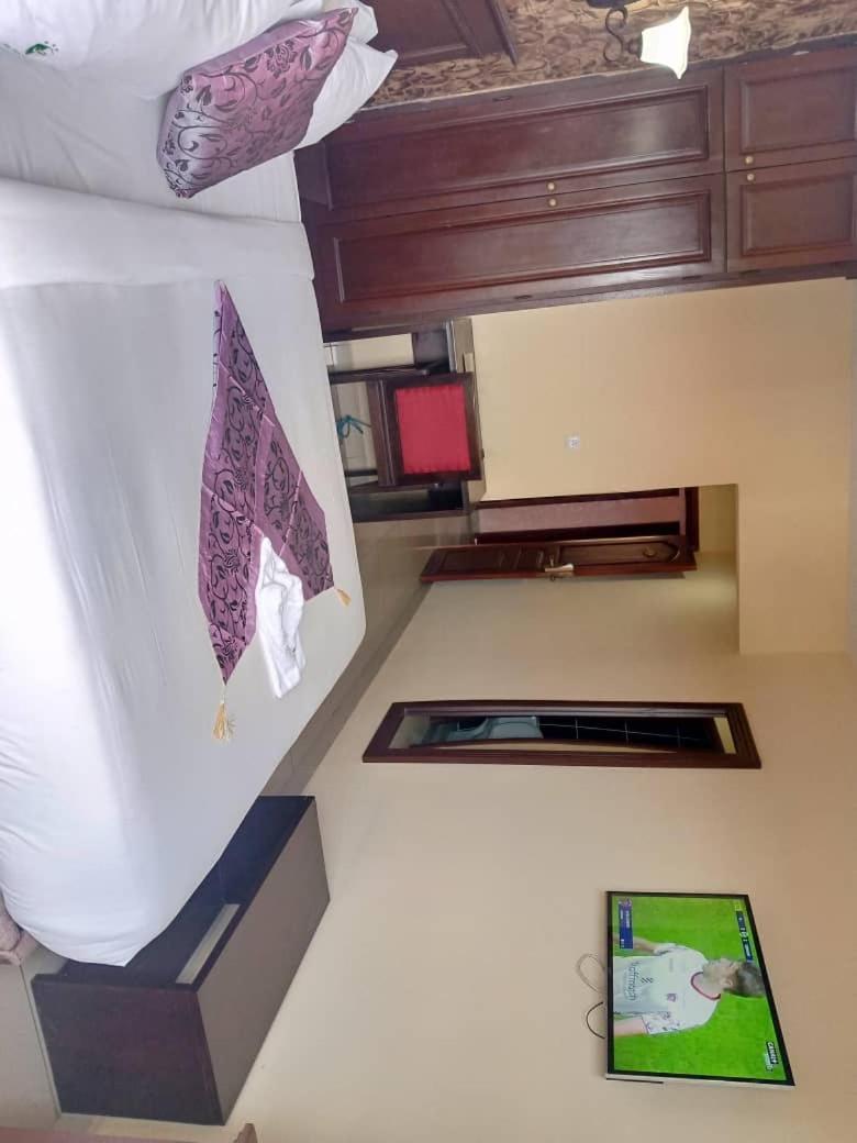 Hotel Vallee Des Princes Douala Exteriér fotografie